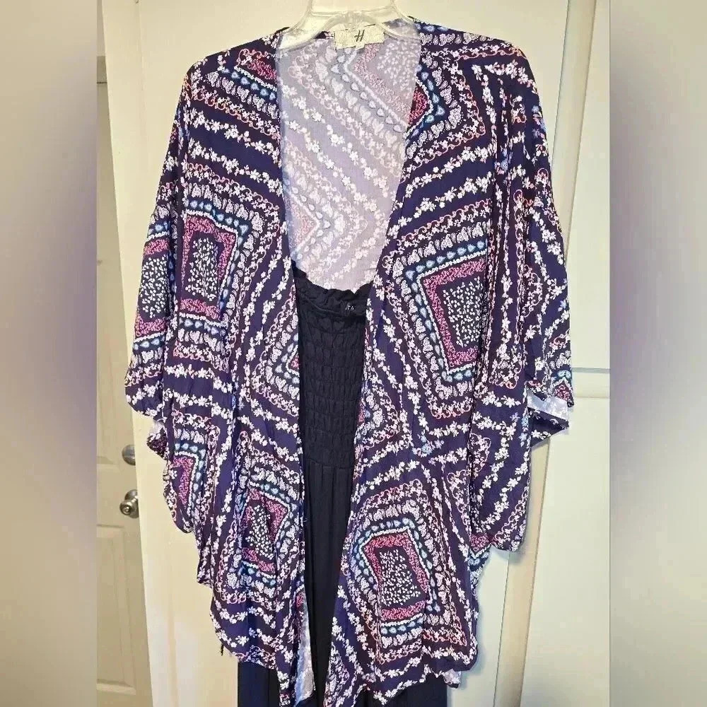 Haptics Kimono Sleeve Floral Print Flowy Cover-up Women's Plus Size 2X 3X - Picture 10 of 11